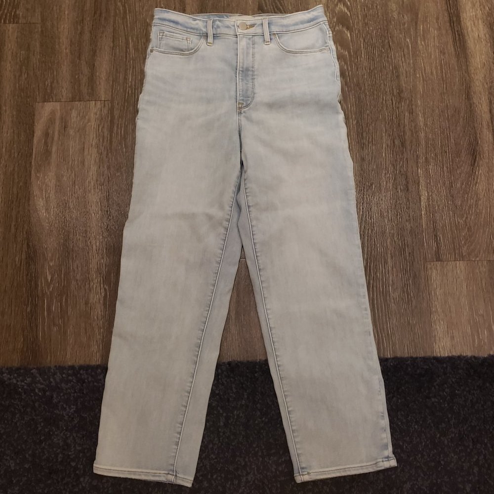 Athleta Sculptek Straightleg Jean